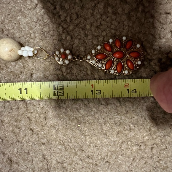 Navajo inspired beaded necklace coral colored pendant - Picture 2 of 2